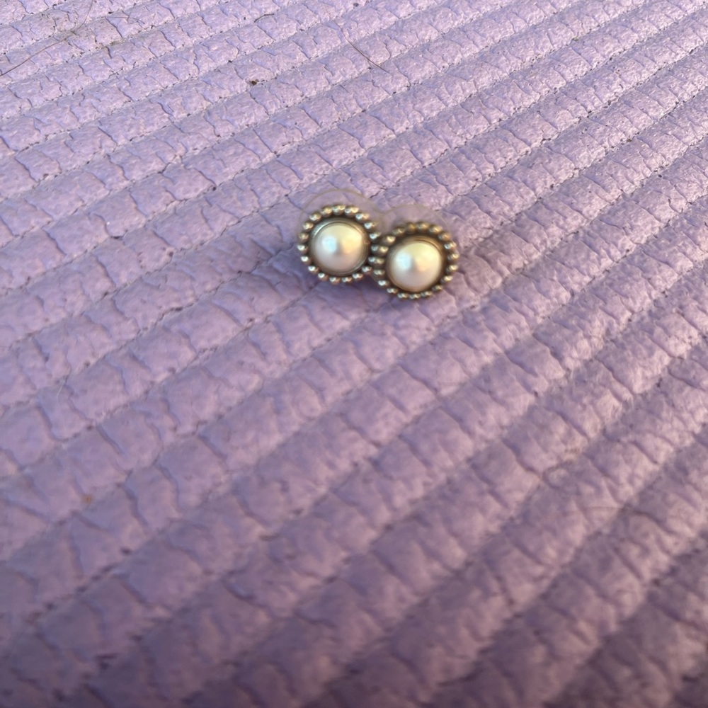 Pearl and silver earrings